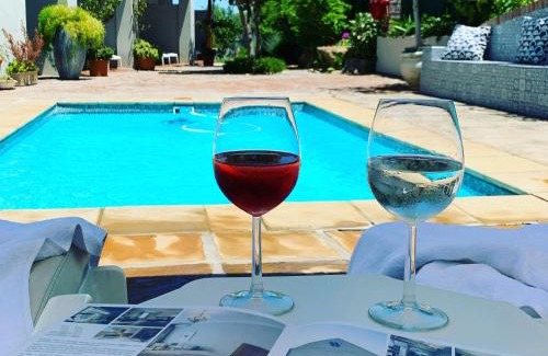 Somerset West House | Waterstone Lodge