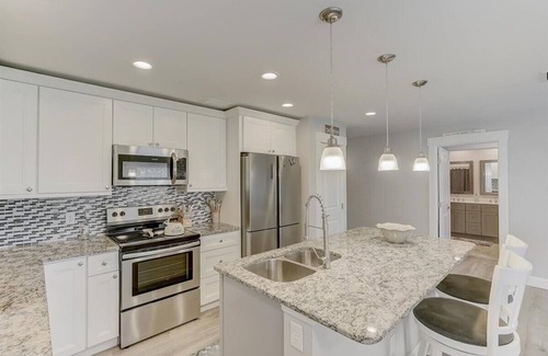 Pebble Beach House | WaterView 176B Sunny Vacation home 3 bdr, 2 ba Close to Gulf, Beaches
