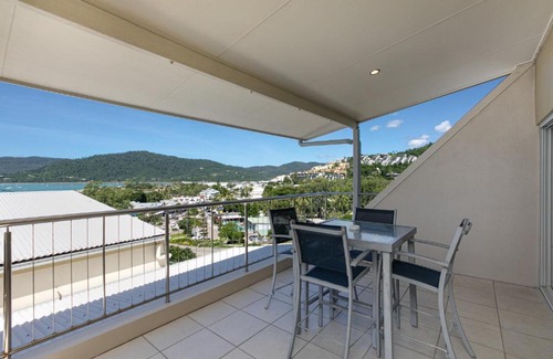 Airlie Beach Apartment | Waterview Airlie Beach
