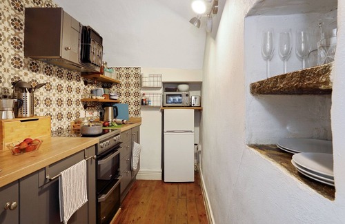 Hepworth Cottage | Waterview Cottage - a peaceful riverside location