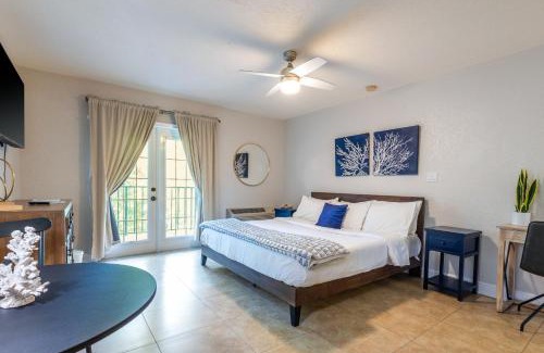 Dunedin Apartment | Waterview from Top Floor Condo
