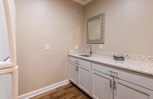 Lake Oconee Cottage | Waterview Retreat with fabulous lake views at Marina Cove