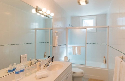 West Ashley Bed & Breakfast | Waterway BnB Charleston Romantic Getaway Water View