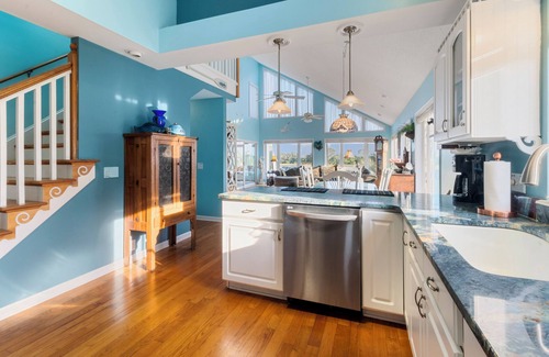 Ocean Isle Beach House | Waterway Escape located on the Intracoastal Waterway. Boating, fishing, Golfing.