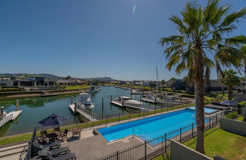 Whitianga Apartment | Waterways Serenity