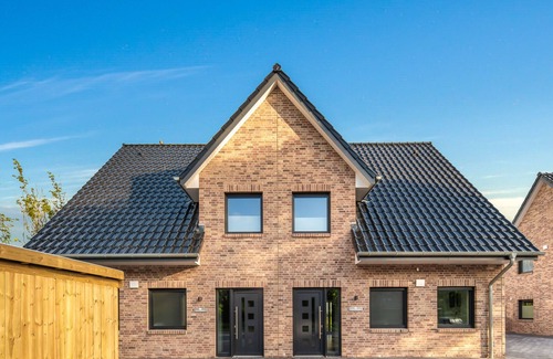 Osterhever House | Wattenkieker - terrace, close to the North Sea, sauna, stylish, modern