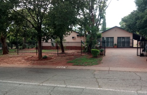 Pretoria House | Watu's Place - Home away from Home