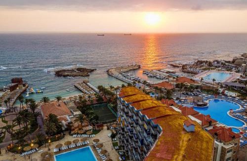 Batroun Apartment | Wave 515 - Getaway Chalet at Sawary Resort Batroun