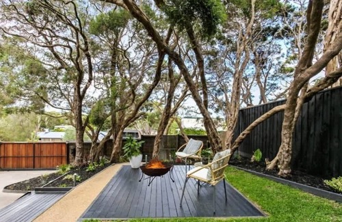 Rye House | Wave Haus Rye -spacious house with spa