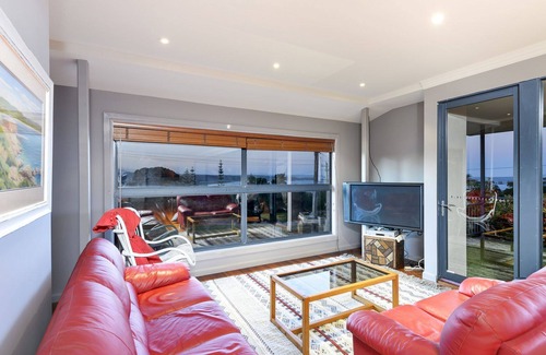 Tathra House | Wave Rider - 180 degree views