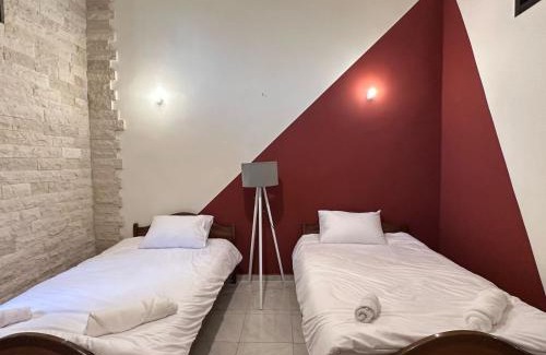 Batroun House | Wave Side Old Souk Batroun Guest House