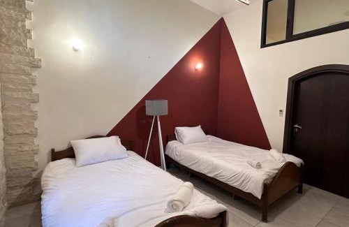 Batroun House | Wave Side Old Souk Batroun Guest House