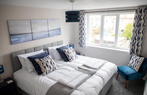 Thornton-Cleveleys Apartment | Wave Stays - First Floor Apartment