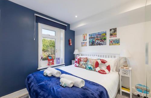 Brighton House | Wave Watcher- 4 Bed Sea View Home