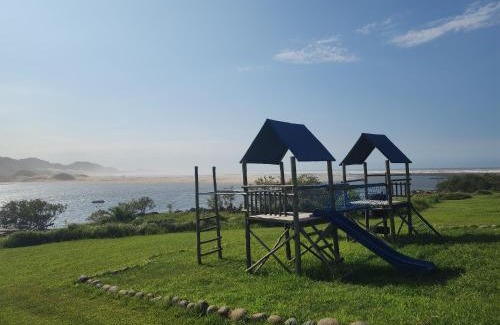 Kentani Hotel | Wavecrest Beach Hotel & Spa