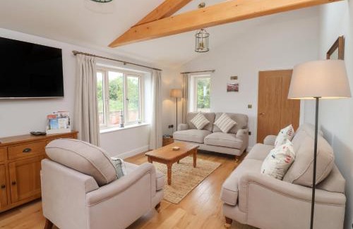 Kilnsea House | Waverley Cottage