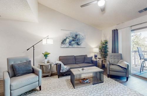 Cornelius Apartment | Waverunner Retreat #306