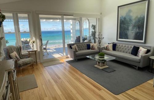 Warilla House | Waves at Warilla