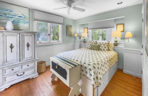 Seaside House | Waves Cottage