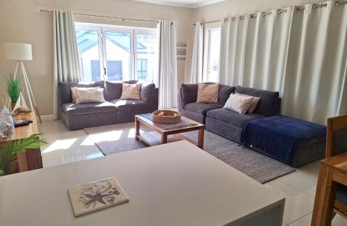 Marina Martinique House | Waves Edge at 14 Bridge Waters