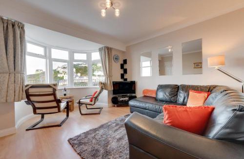 Mortehoe House | Waves End