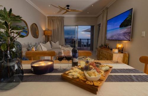 Brenton-on-Sea Apartment | Waves & Whales