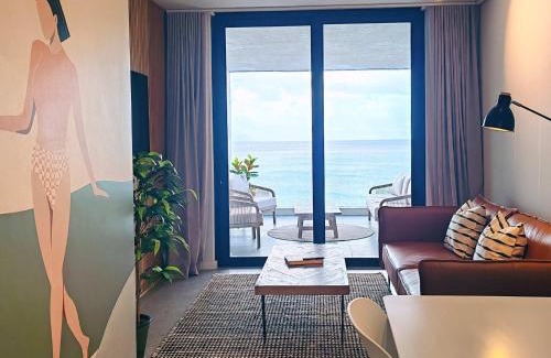 Redhill Apartment | Wavescape Endless Ocean