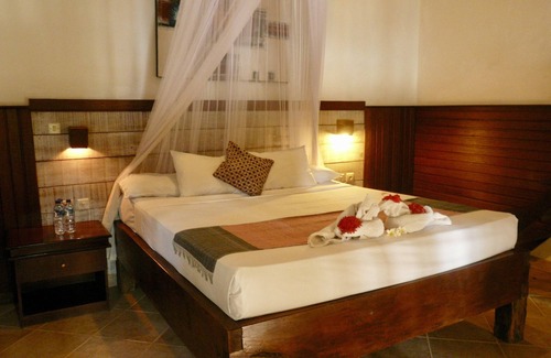 Amed Hotel | Wawa Wewe II Villas