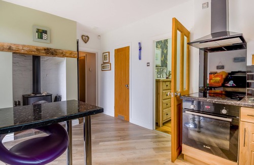 Holme House | Waxwings - Two Bedroom House, Sleeps 4