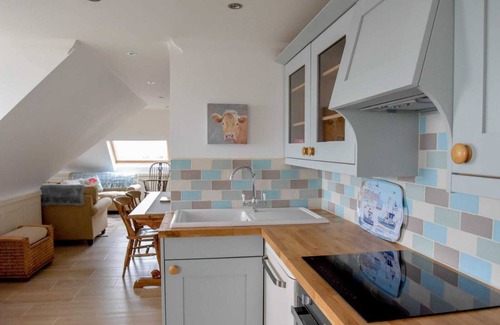 Broadstairs Apartment | WAYFARERS REST Amazing sea view! Private estate on seafront.