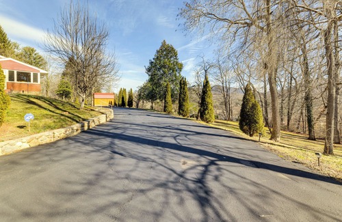 Waynesville Apartment | Waynesville Studio Suite < 1 Mi to Downtown!