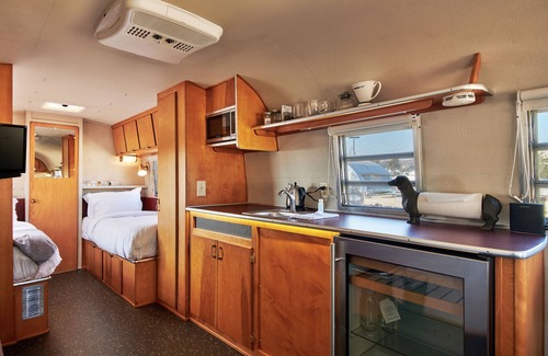 Ventura Hotel | Waypoint Ventura