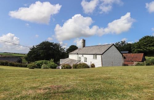 Barnstaple House | Waytown Cottage