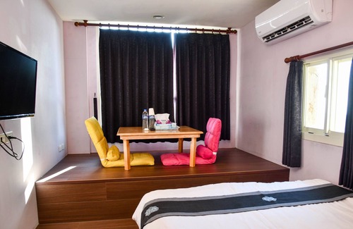 Ruifang Bed & Breakfast | WayYoungHouse B&B