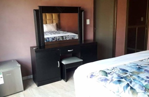 Greater Johannesburg Metropolitan Area Hotel | WCCC Convention Centre