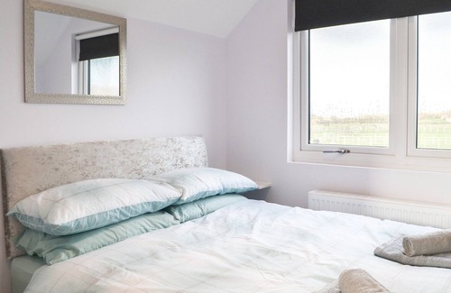 Kilnwick Cottage | We just love the location of this apartment.