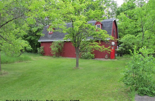 Egg Harbor Cottage | We offer "country-quiet" a short walk from the village center and town dock.