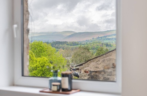 Kirkby Lonsdale House | Weavers Cottage, Newly converted luxurious retreat