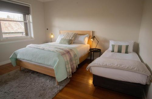 Lake Wendouree Apartment | Webster Hideaway