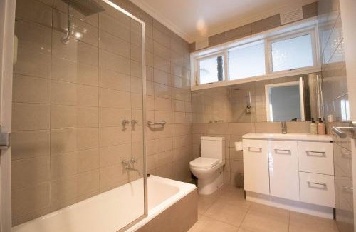 Lake Wendouree Apartment | Webster Hideaway