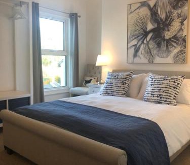 Salisbury Bed & Breakfast | Websters Bed & Breakfast
