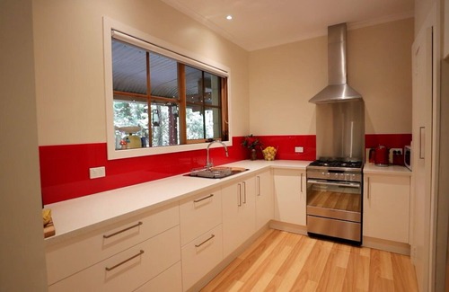 Mount Dandenong House | Weddings. Events. Art & Healing Retreats. 7 Acre Rain Forest Paradise.