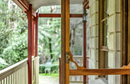 Mount Dandenong House | Weddings. Events. Art & Healing Retreats. 7 Acre Rain Forest Paradise.