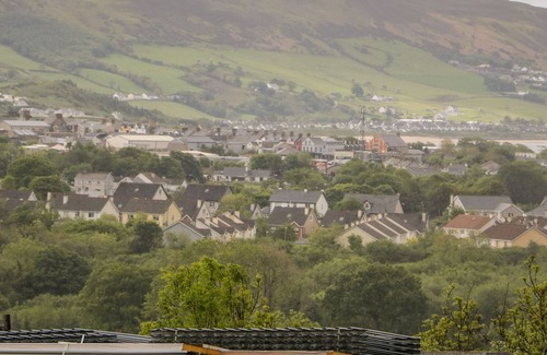 Buncrana House | WEE ANDY'S, family friendly in Buncrana, County Donegal