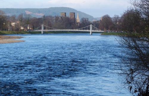 Inverness City Centre Apartment | Wee Ness Cottage