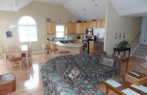 South End Condo | WEEK OF JULY 5TH