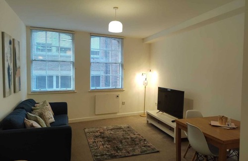 Newcastle-upon-Tyne Apartment | Week2Week 1BR City Centre Apartment
