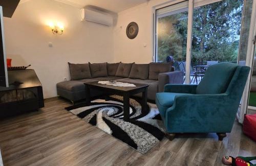 Montenegro Apartment | Weekend house Mila