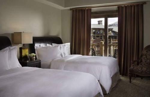 Park City Cabin | WEEKLY DISCOUNT: CANYONS SUNRISE LODGE:SKI IN-OUT. 3bedroom,3bath. FEB 15-22.