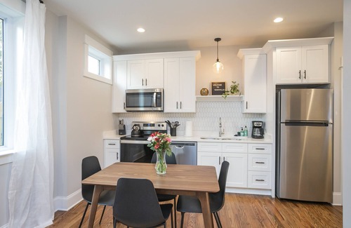 Eighth Avenue House | WeHo 3 Story Townhome 4 of 4 w/Rooftop Deck WALKABLE! 8 mins drive to BRDWY!